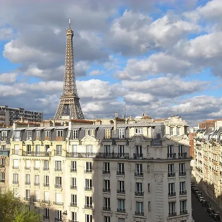 One-bedroom Downtown Paris