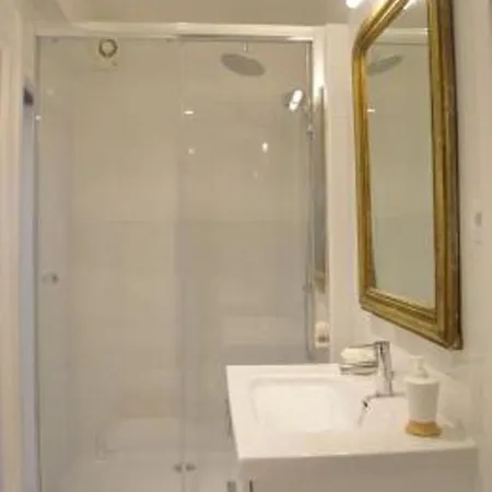 One-bedroom Downtown